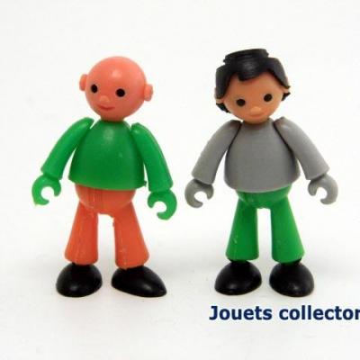Lot of 2 SUPER CHARLY Action figures